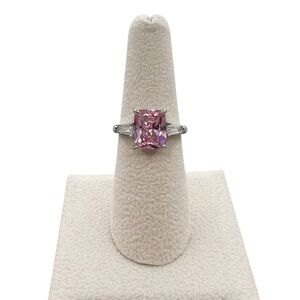 NWOT Pink Prong Set Radiant Cut & Clear Baguette Stones Silver Tone Ring